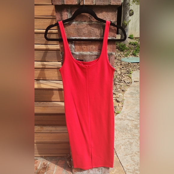 NWT ❤️ Forever 21 Red Sleeveless Tank Bodycon Dress Medium - Picture 2 of 4